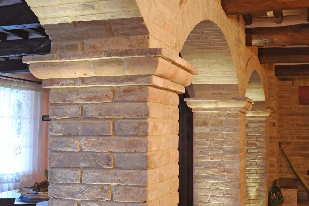 mattoni antichi per colonne