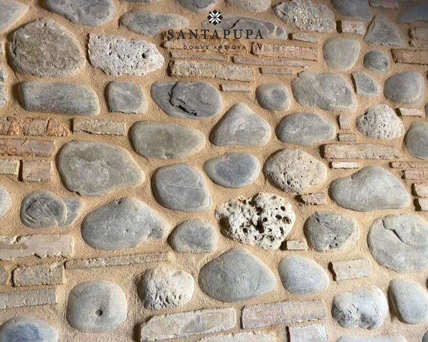 Rivestimento parete con pietra naturale