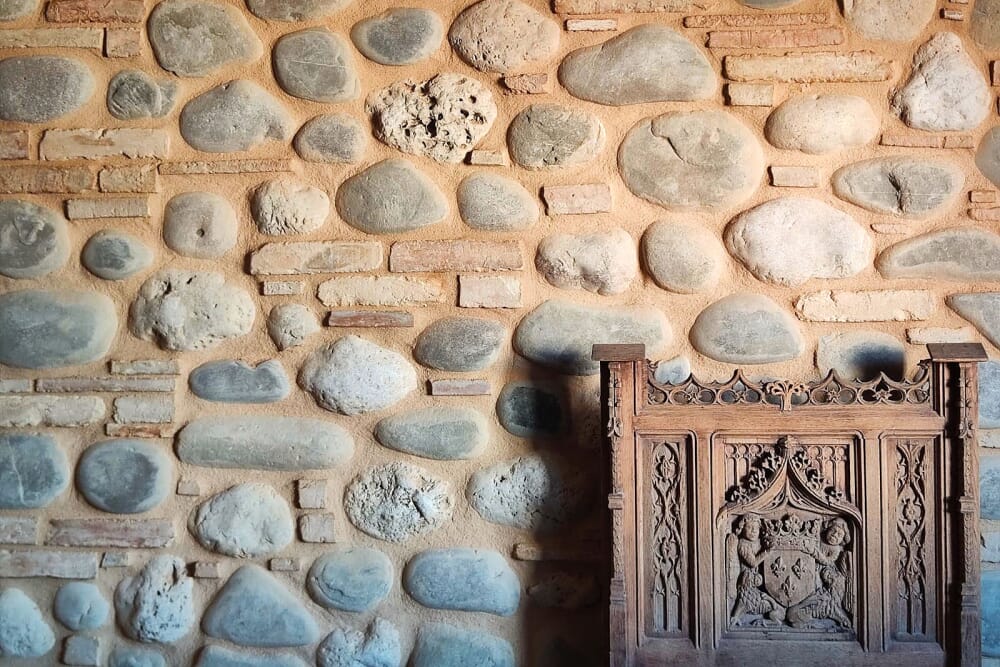 Rivestimento parete con pietra naturale