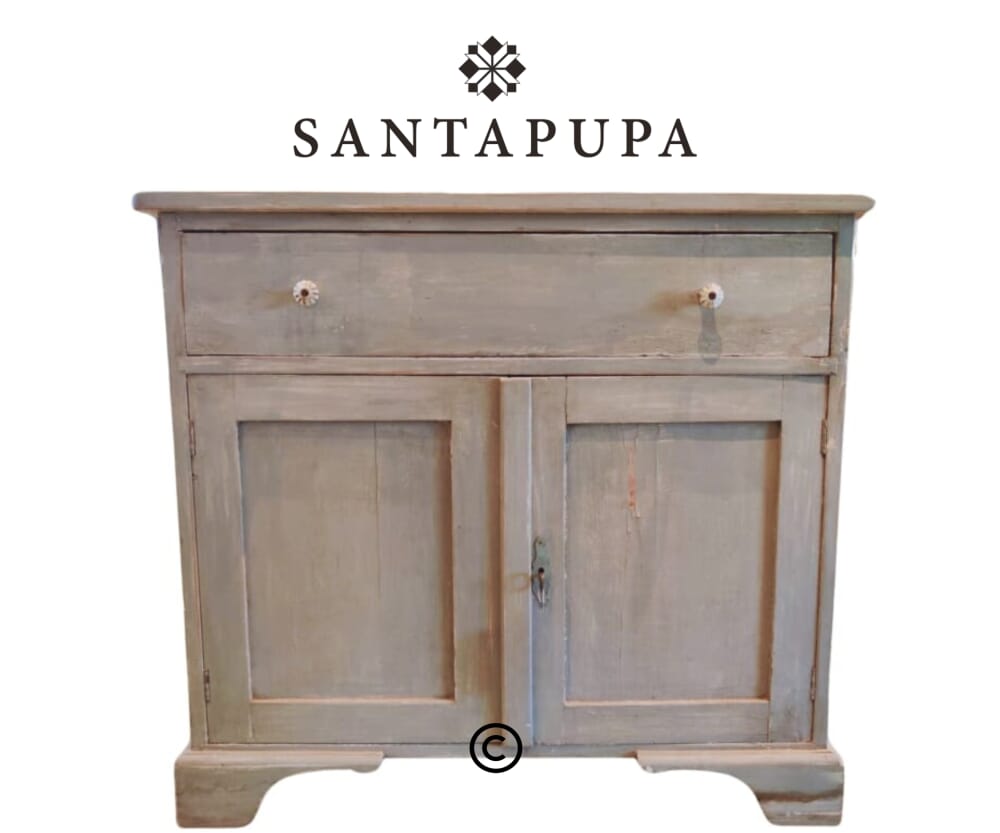 Credenza grigia in legno 