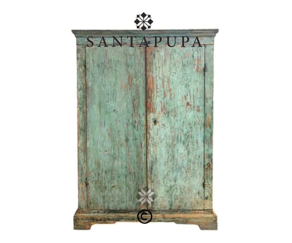 armadio antico in legno