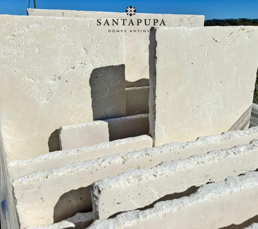 Pietra Chiara Anticata